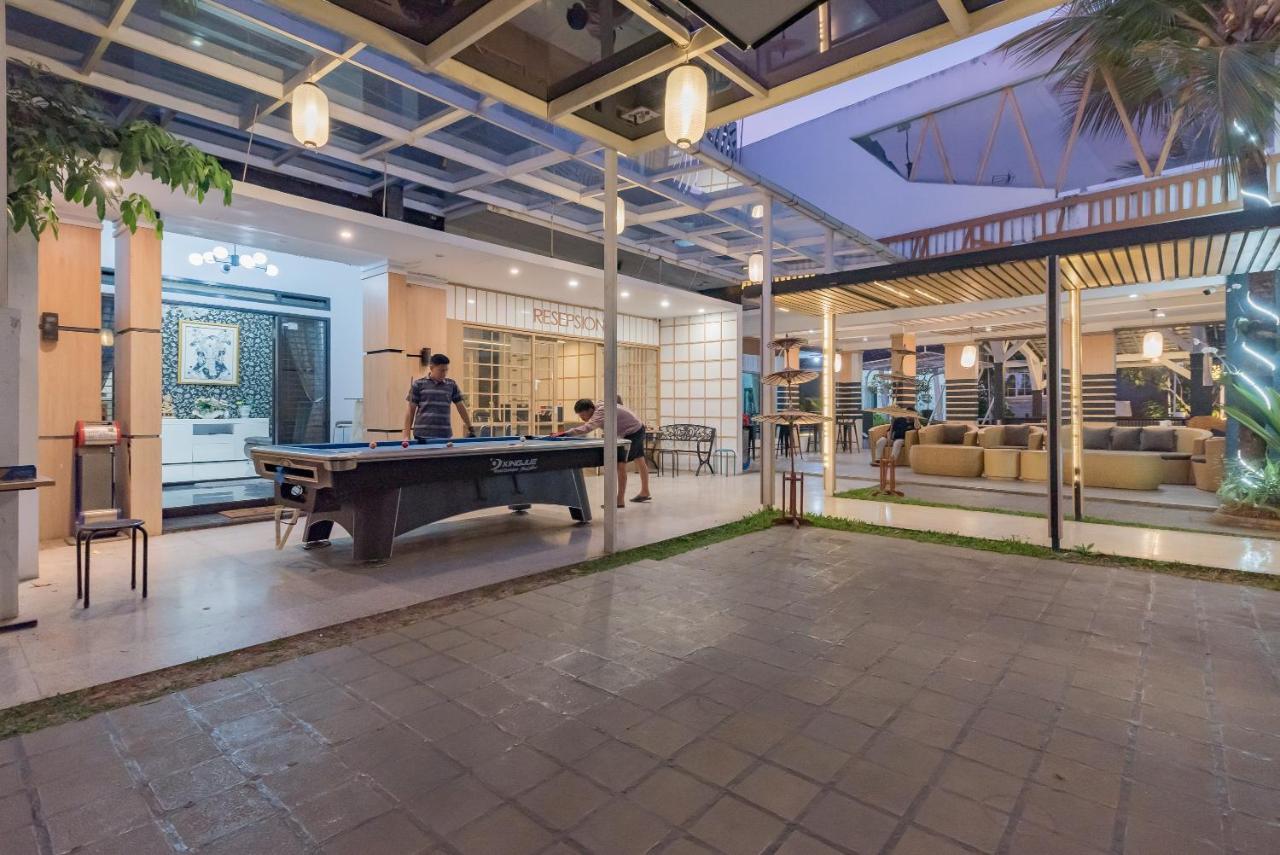 Urbanview Hotel Khayrizsan Tasikmalaya By Reddoorz Eksteriør billede